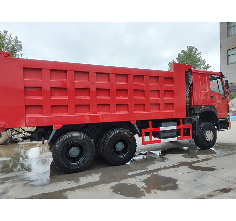 Used SINOTRUK HOWO DUMP TRUCK  6*4 /8*4 Wheels  371hp Tipper Truck for High Quality and Price Sale