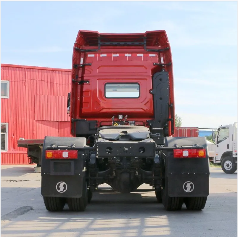 Used SHACMAN Tractor-Head 6X4 10 Wheeler Trucks 