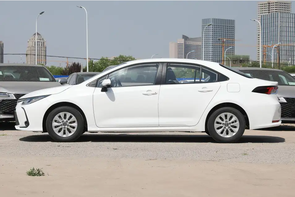  Hot-Selling Automatic Dual Engine Cheap Cars Corolla Cars Used Car For Sale